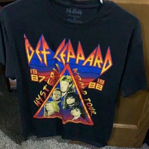 Men’s Def Leppard Band T-Shirt
